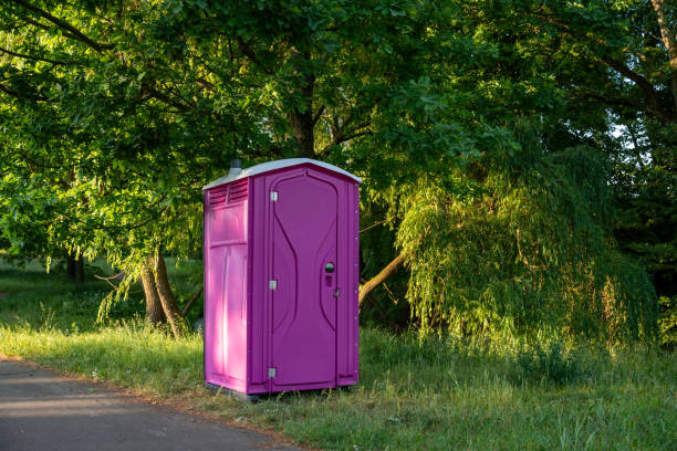 Best Portable restroom trailer rental  in Indian Lake, MO