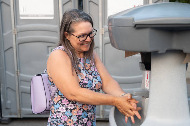 Best Construction site porta potty rental  in Indian Lake, MO